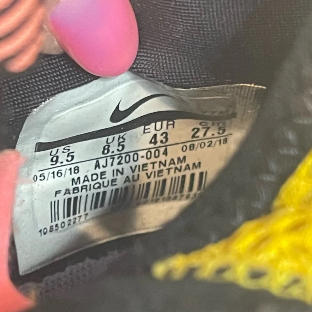 Nike Air Max 270 Bowfin Black Atomic Violet Amarillo Size 9.5 - Picture 9 of 10